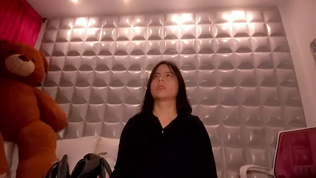 sol-angel online show from March 19, 2026, 3:56 pm