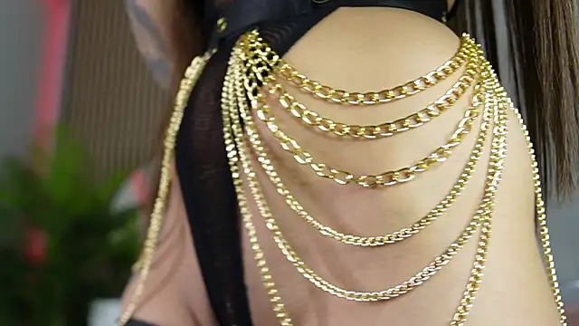 Snapshot of Jessy_Cruz_ chatting on January 14, 2026, 5:11 am Jessy Cruz online show from January 14, 2026, 5:11 am