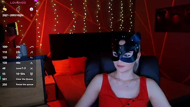  Sweet  Cat  online show from May 4, 2026, 10:29 am