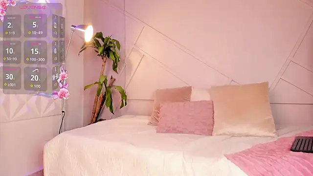 AmaraStorm online show from April 9, 2026, 7:20 pm