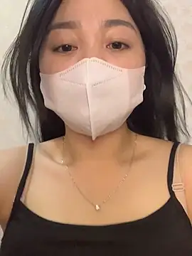 lana-kan online show from March 26, 2026, 1:53 pm