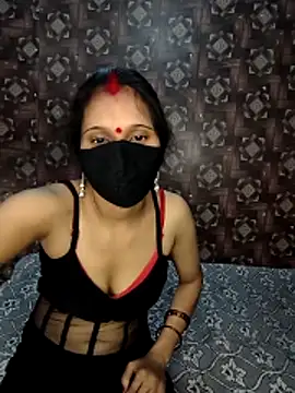 Sexy komal02 online show from April 27, 2026, 8:45 am