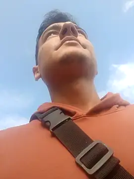 Snapshot of STUDIO-1 chatting on December 16, 2025, 1:15 pm STUDIO-1 online show from December 16, 2025, 1:15 pm