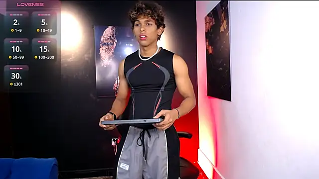 Snapshot of LiamVibes212 chatting on January 10, 2026, 1:06 pm LiamVibes212 online show from January 10, 2026, 1:06 pm