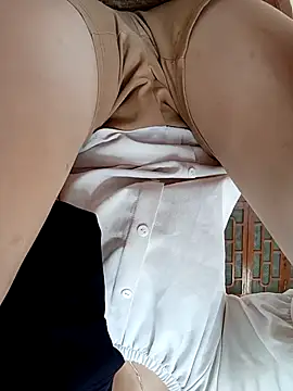 NariShow online show from April 10, 2026, 7:15 am