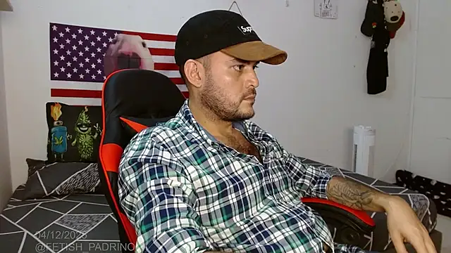 Snapshot of holegape chatting on December 5, 2025, 3:38 am holegape online show from December 5, 2025, 3:38 am