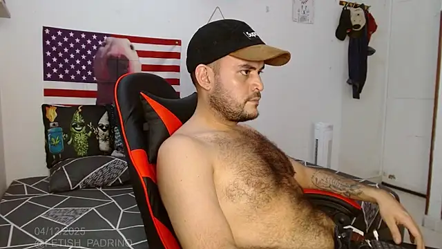 Snapshot of holegape chatting on December 5, 2025, 4:05 pm holegape online show from December 5, 2025, 4:05 pm