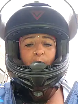 MelodyHockier online show from November 27, 2025, 5:24 pm