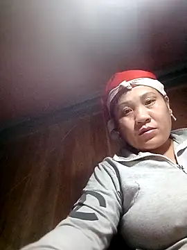 Snapshot of hey-bana chatting on January 16, 2026, 2:43 pm hey-bana online show from January 16, 2026, 2:43 pm