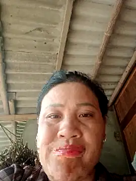 Snapshot of hey-bana chatting on April 15, 2026, 2:17 am hey-bana online show from April 15, 2026, 2:17 am