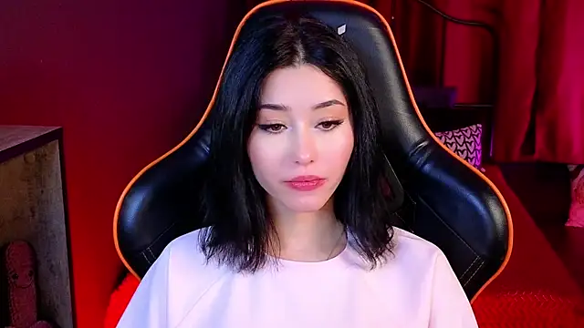 RedMidnight online show from April 3, 2026, 9:10 pm