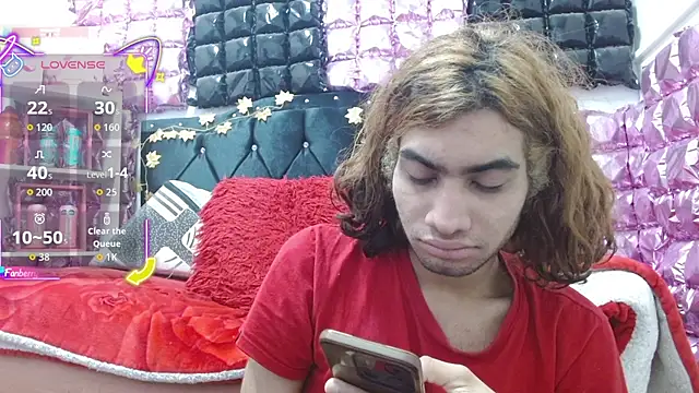 andresdark 07 online show from December 18, 2025, 4:39 am