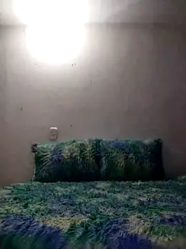 NiinaHans online show from November 26, 2025, 11:10 am