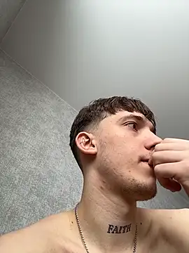 Snapshot of Rabizoon chatting on February 1, 2026, 5:27 am Rabizoon online show from February 1, 2026, 5:27 am