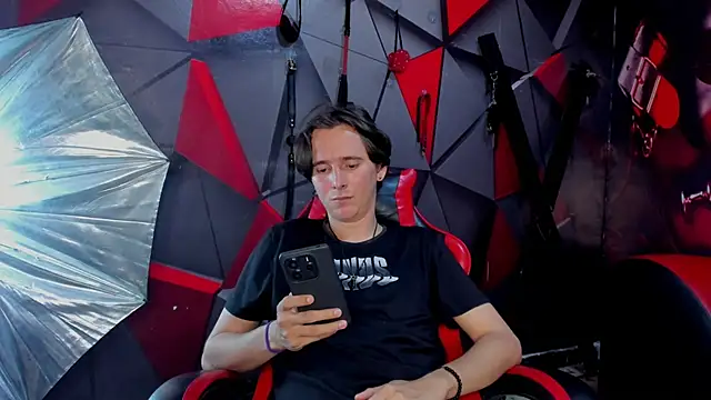 Aaron LatinMen2 online show from December 19, 2025, 7:49 pm