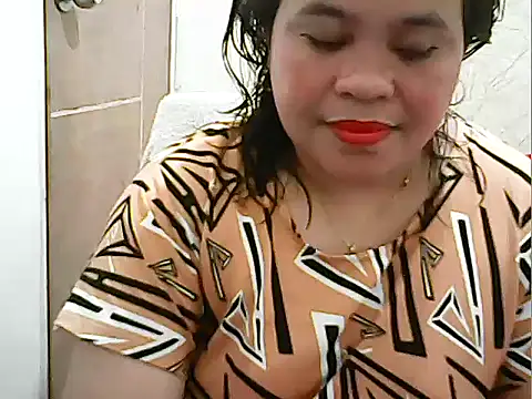 cutechubby online show from February 8, 2026, 1:14 am