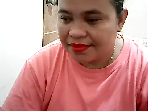 Snapshot of cutechubby chatting on March 28, 2026, 12:44 am cutechubby online show from March 28, 2026, 12:44 am