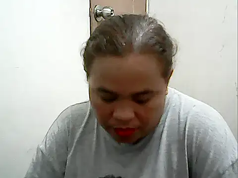 Snapshot of cutechubby chatting on May 26, 2026, 10:57 am cutechubby online show from May 26, 2026, 10:57 am