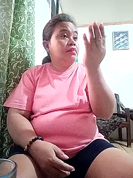 Snapshot of cutechubby chatting on April 10, 2026, 10:17 pm cutechubby online show from April 10, 2026, 10:17 pm