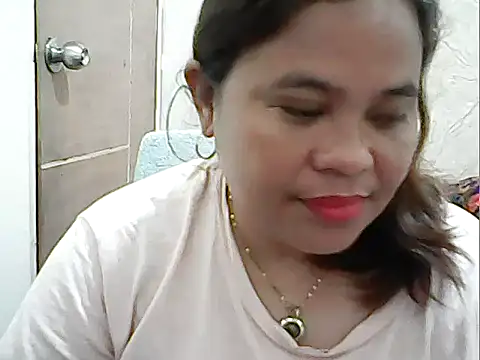 Snapshot of cutechubby chatting on April 4, 2026, 9:32 pm cutechubby online show from April 4, 2026, 9:32 pm