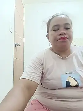 Snapshot of cutechubby chatting on May 30, 2026, 11:38 am cutechubby online show from May 30, 2026, 11:38 am