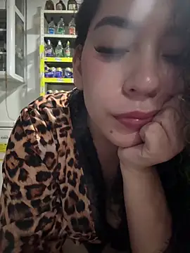 VictoriaaRose online show from December 19, 2025, 5:32 am