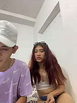 Littlle-anya18 online show from November 29, 2025, 1:39 am