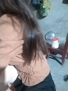 tieutam122 online show from January 8, 2026, 11:11 pm