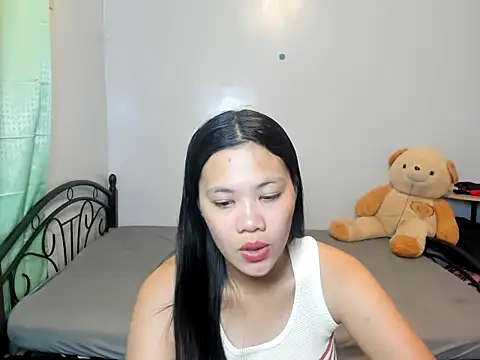 Snapshot of urasian_cha chatting on November 26, 2025, 11:32 am urasian cha online show from November 26, 2025, 11:32 am