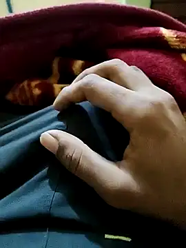 bigdick2299 online show from December 18, 2025, 2:43 pm