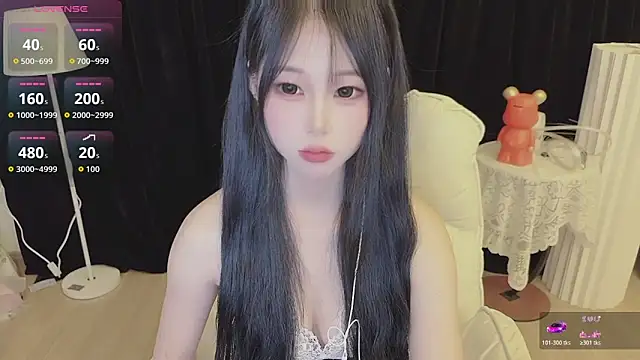 Snapshot of -Annababy chatting on July 24, 2026, 10:39 pm -Annababy online show from July 24, 2026, 10:39 pm