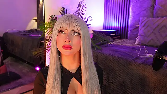 Snapshot of amberthangelss chatting on February 25, 2026, 12:38 pm amberthangelss online show from February 25, 2026, 12:38 pm