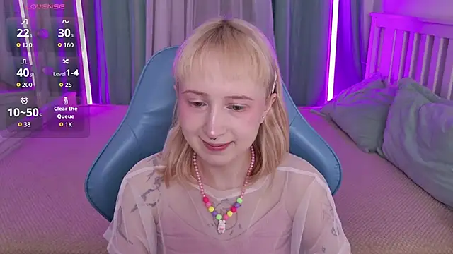  Babyface  online show from April 8, 2026, 4:36 am