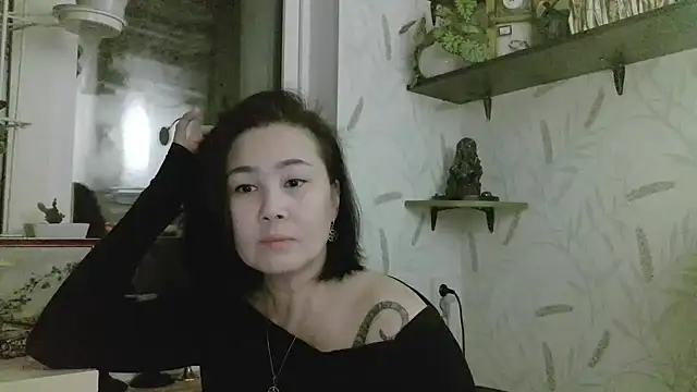 Nettie Allie online show from February 24, 2026, 7:37 pm
