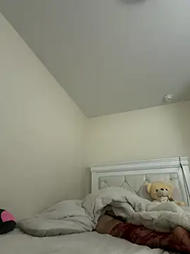 Snapshot of VeraNova69 chatting on November 29, 2025, 2:17 pm VeraNova69 online show from November 29, 2025, 2:17 pm