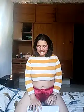 Amie g online show from November 27, 2025, 1:44 pm