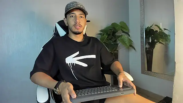 Brand Collins online show from February 10, 2026, 11:53 am