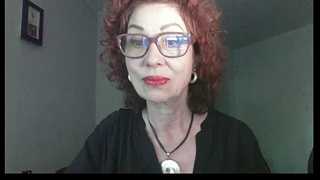 Snapshot of Kelly_Flurr chatting on May 25, 2026, 2:05 pm Kelly Flurr online show from May 25, 2026, 2:05 pm
