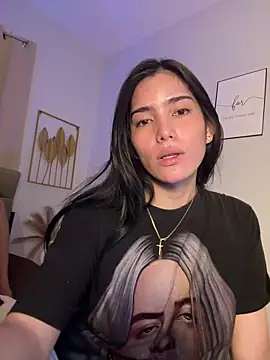 SofiaHarison online show from February 26, 2026, 4:01 am