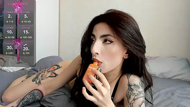 Snapshot of purrbae chatting on March 31, 2026, 5:53 am purrbae online show from March 31, 2026, 5:53 am