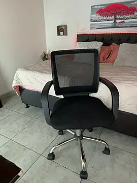 Snapshot of Andressbigcock__ chatting on November 28, 2025, 1:55 pm Andressbigcock online show from November 28, 2025, 1:55 pm