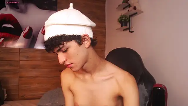 Michaelkoiv online show from February 22, 2026, 11:34 am