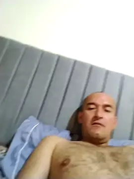 Jjosefast1 online show from November 29, 2025, 4:18 pm