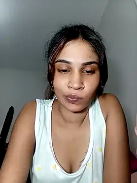 Miss-Perfection online show from April 25, 2026, 8:06 pm