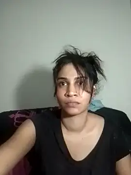Miss-Perfection online show from May 20, 2026, 3:42 pm