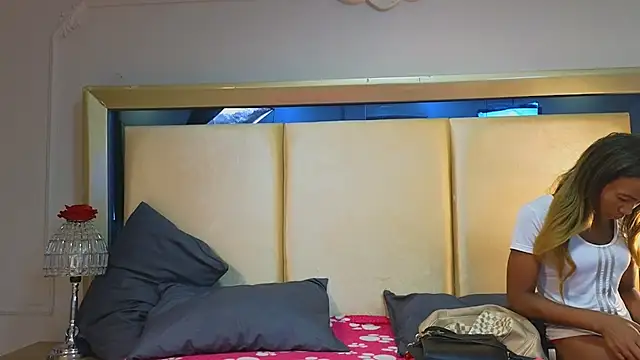 Snapshot of Minni_Selena chatting on January 9, 2026, 1:18 pm Minni Selena online show from January 9, 2026, 1:18 pm