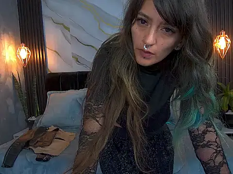 Snapshot of Dark_Dominika chatting on May 8, 2026, 12:53 pm Dark Dominika online show from May 8, 2026, 12:53 pm