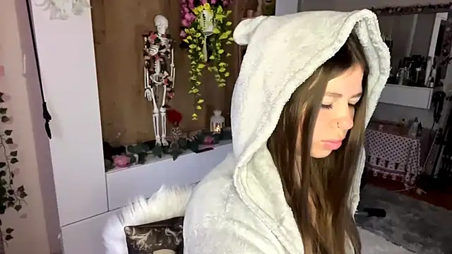 Snapshot of BiasSquabble chatting on November 27, 2025, 7:09 am BiasSquabble online show from November 27, 2025, 7:09 am