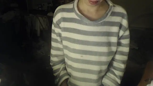 Snapshot of MerryStar chatting on February 16, 2026, 6:17 pm MerryStar online show from February 16, 2026, 6:17 pm