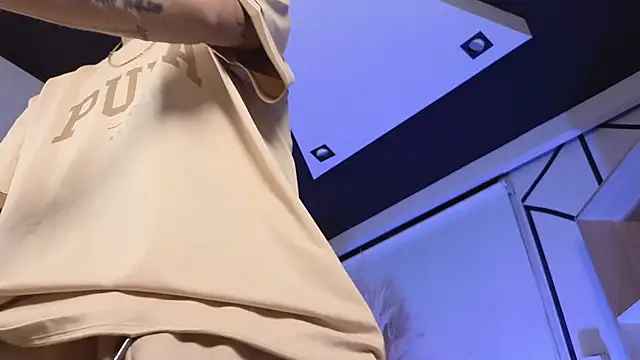 Paulo 527 online show from March 25, 2026, 5:29 am